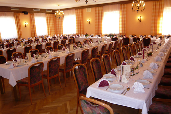 FEIERN - Gasthof Strigl in Kematen/Krems