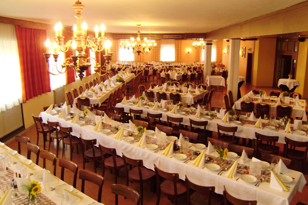 FEIERN - Gasthof Strigl in Kematen/Krems